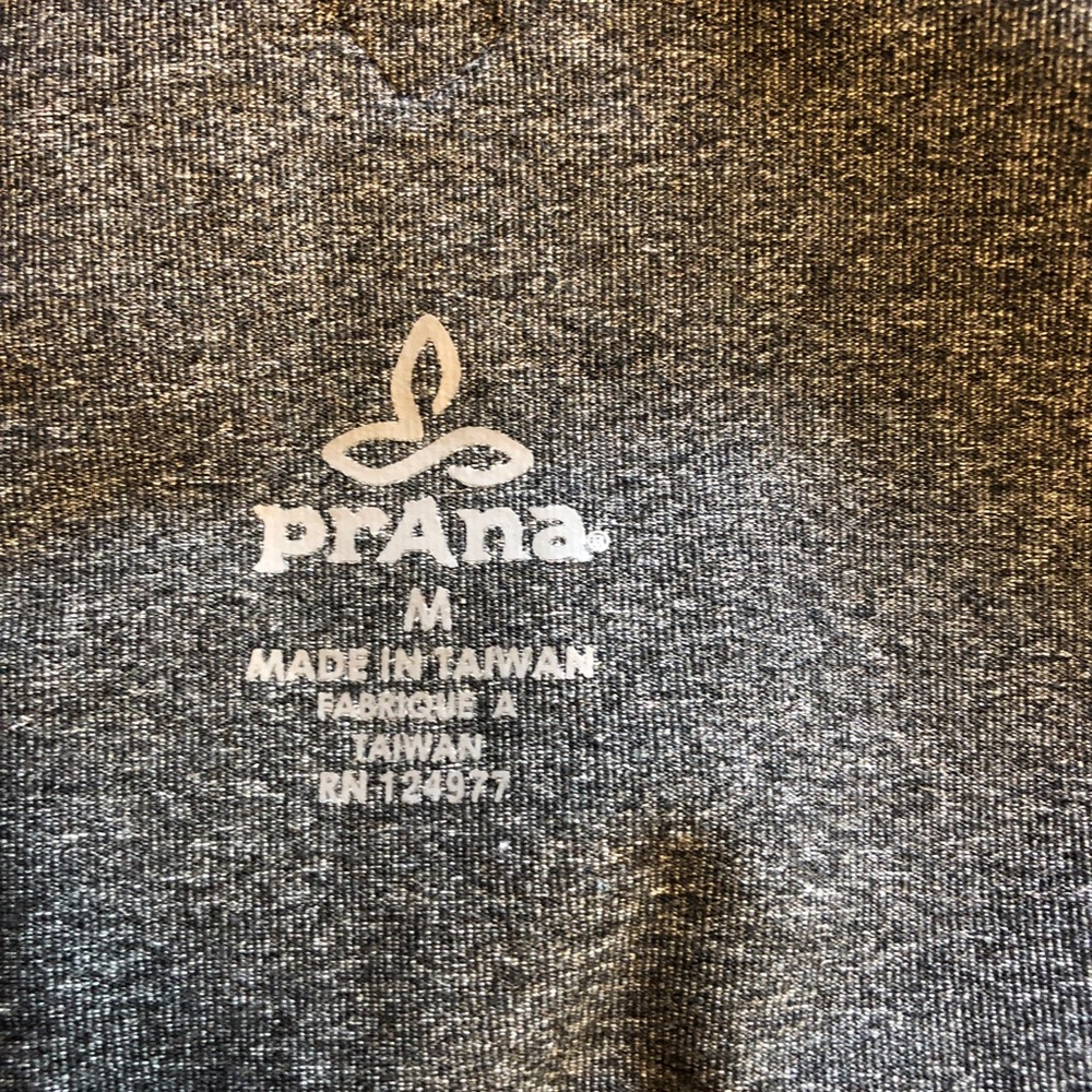 PrAna Yoga zip-up jacket with hand covers - Picture 6 of 6
